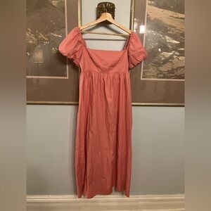 Reformation - Pink size 8 Puff sleeve dress perfect for Spring!